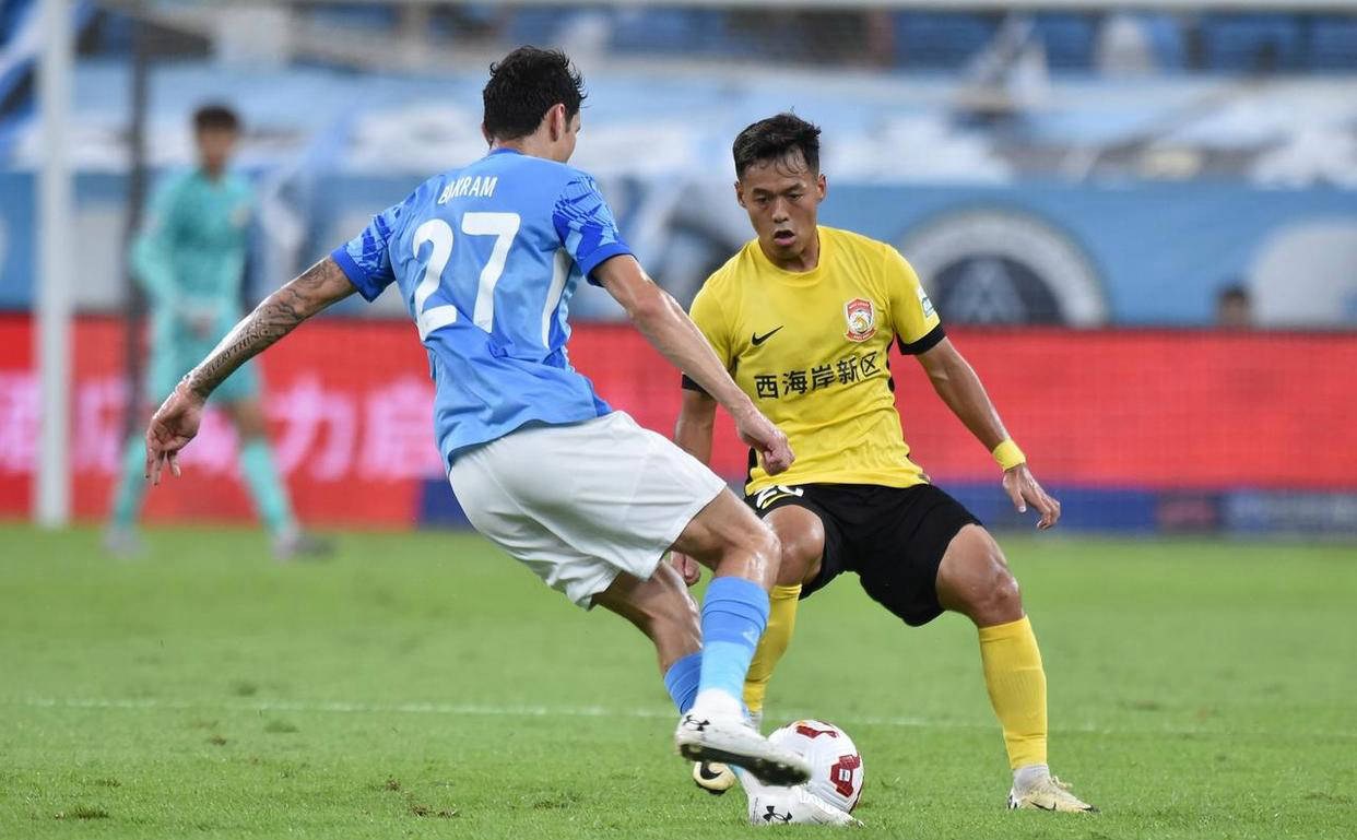 PG Soft Gaming-山东队在激战中获胜，晋级胜利关键