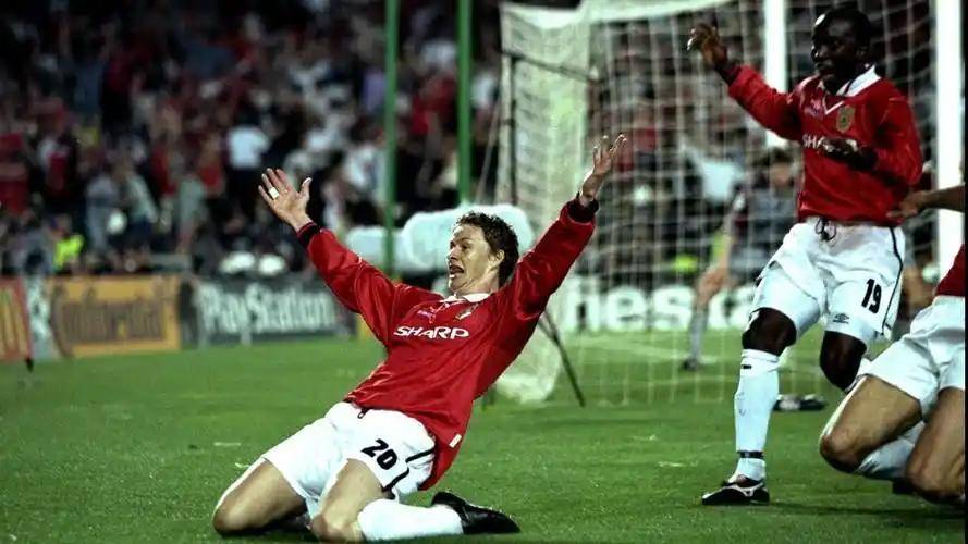 曼联客场1-0击败拜仁慕尼黑，主场晋级还有希望