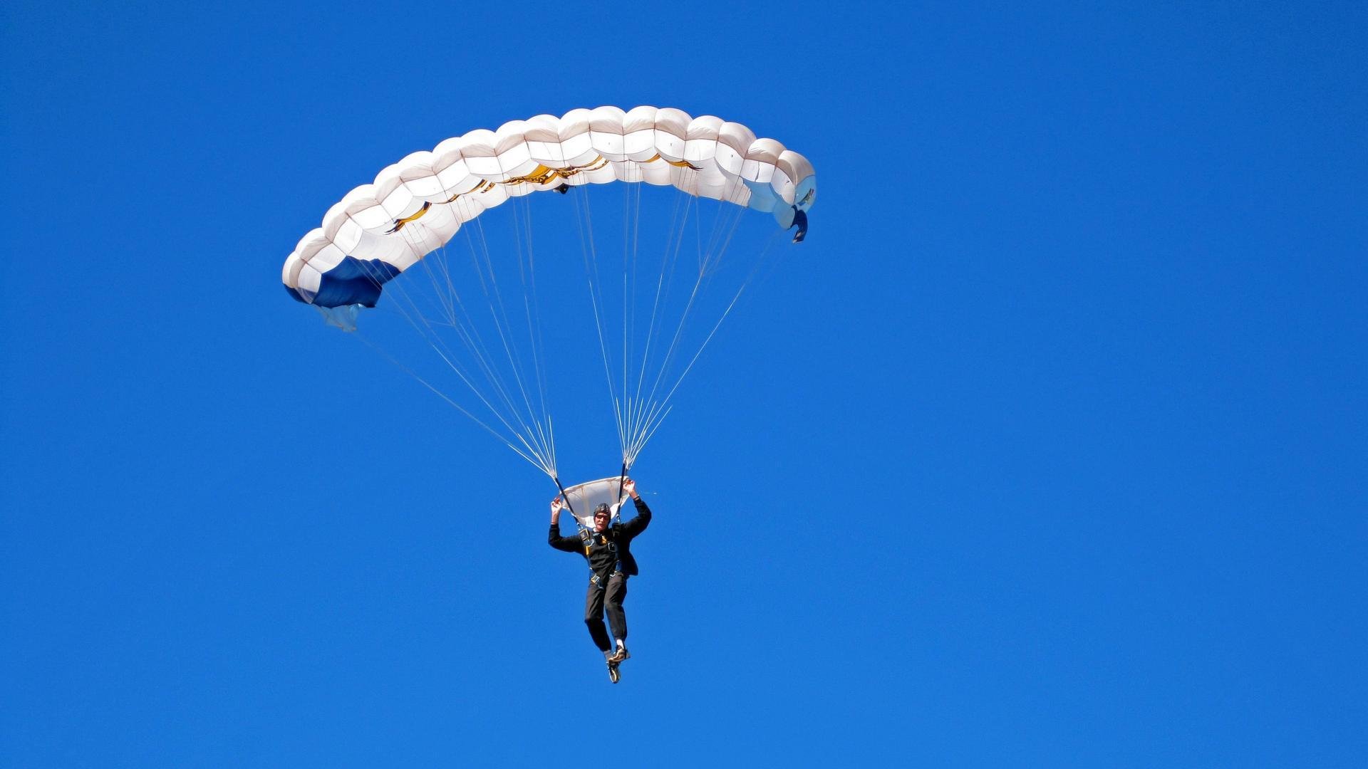柏林墙的另一种倒塌，石宇奇率泰国队历史性完胜德国队