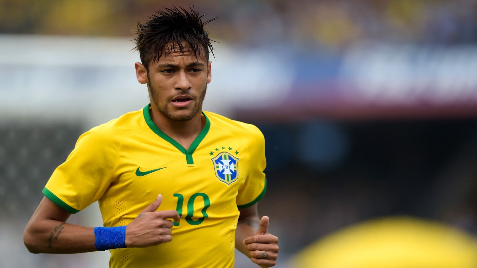 红色狂飙与黯然褪色，当跃马碾过索伯的七彩泡沫