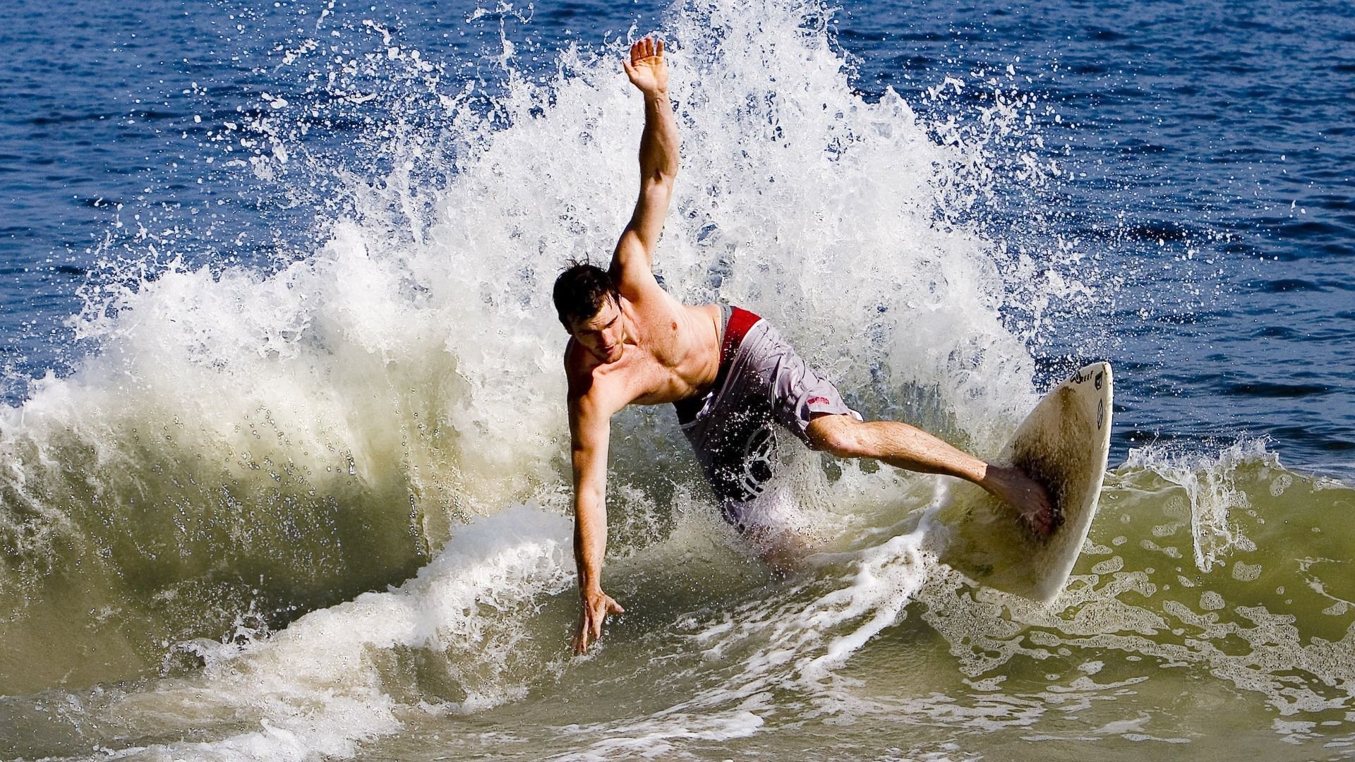 羽坛焦点，日本队鏖战印尼队，郑思维带队取胜彰显实力